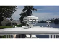Intrepid 327 Center Console