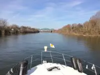 Carver 406