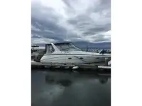 Chris Craft 320 Power Cruser 