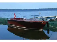 Chris Craft Holiday 