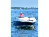 Crownline 225BR 