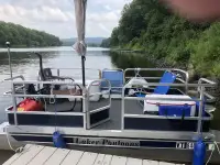 Pontoon 13 