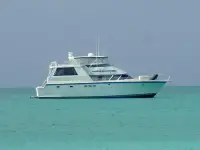 Hatteras 52 Cockpit Motor Yacht 