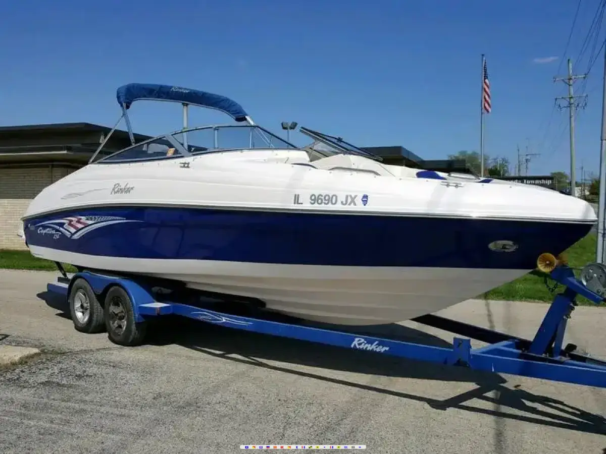 Rinker Captiva 232 