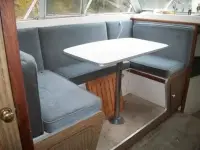 Silverton Flybridge 