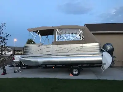 Sylvan Fish and Cruise Pontoon 