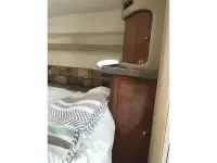 Rinker Fiesta Vee 270