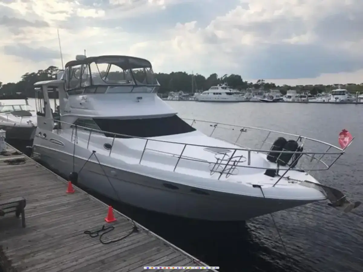 Sea Ray 420 Aft Cabin 