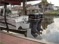 Chris Craft Stinger 313 