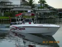 Chris Craft Stinger 313 