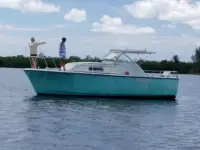 Hatteras 28C 