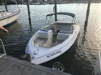 Bryant 232 Bowrider 
