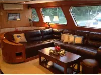 Custom Long Range Cruiser 100