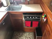 Grand Banks Sport Cruiser 