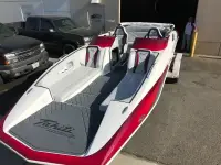 Tahiti 23 Deck 