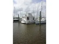 Hatteras Yacht Fisherman