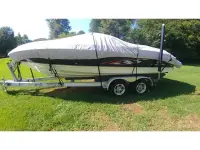 Chaparral 220SI