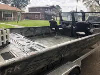SeaArk Predator 220 