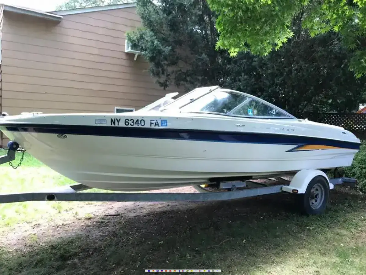 Bayliner Bowrider 