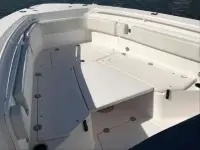 Everglades 325 CC