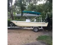 Boston Whaler Montauk 
