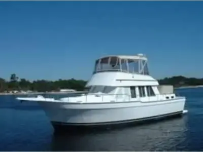 Mainship 43 Trawler 