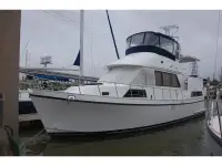 Golden Star Sundeck Motor Yacht 