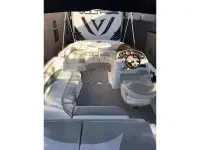 Glastron Deckboat DX 205