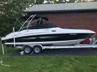 Sea Ray 270 Sundeck 