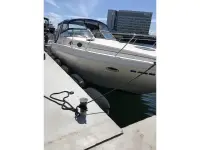 Rinker Fiesta Vee 330 