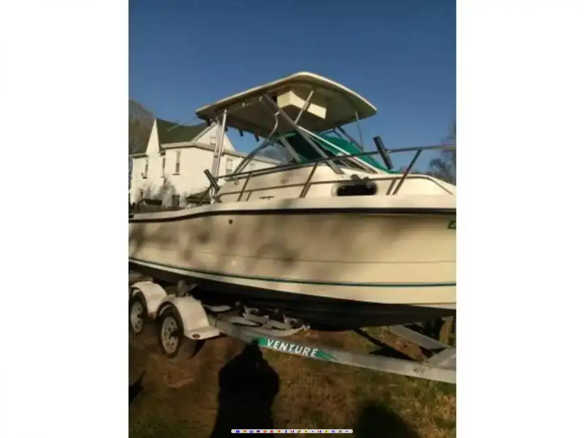 Sea Pro 210 