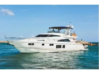 Fairline Squadron 