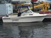Grady White Adventure 208 