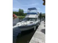 Cruisers 2980 esprit 