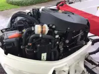 Boston Whaler Dauntless 