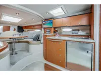 Chaparral 330 Signature 