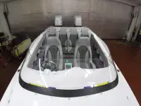 Spectre 32ft