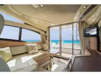 Azimut 38 Flybridge AKA 40 Fly 