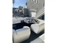 Advantage 22 sport cat 