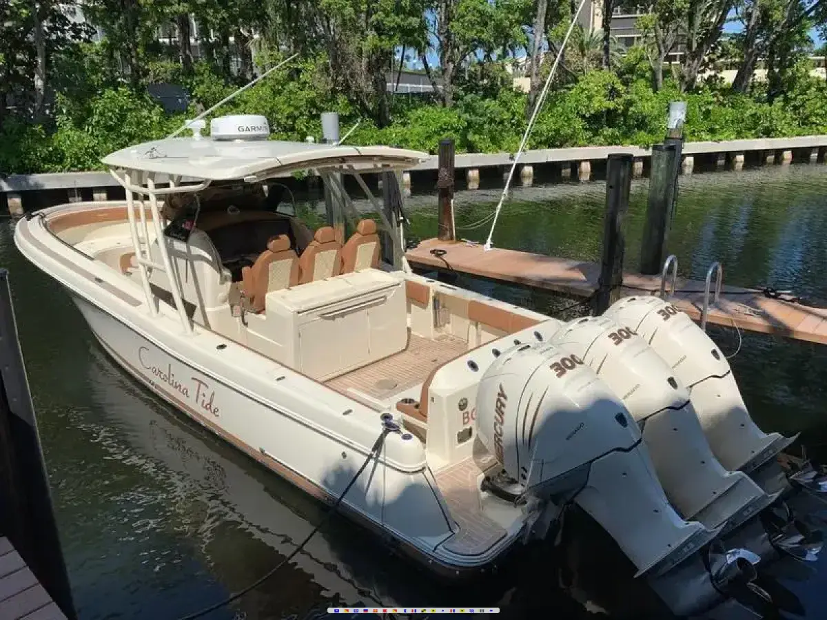 Chris Craft Catalina 