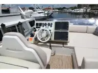 Azimut 64 FLY 