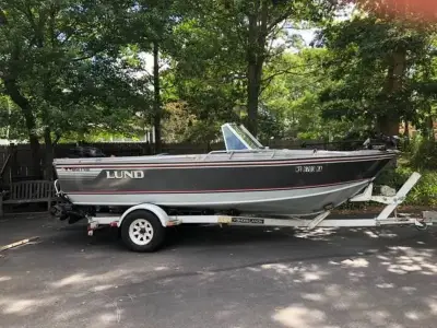 Lund 1850 Tyee 