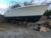 Trojan Tri Cabin 