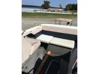 Bayliner 220 