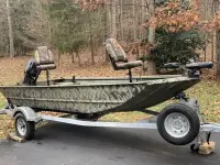 Lowe Roughneck 