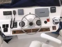 Mainship 390 
