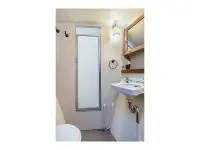Trumpy Houseboat 