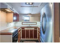 Trumpy Houseboat 