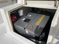 Albemarle 242 Center Console 