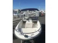 Boston Whaler Rage